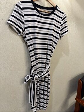 White House Black Market Black & White Striped Tie-Waist Midi Dress